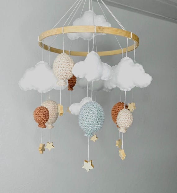 Baby Mobile Ballon Pastellblau/Hellbraun/Creme